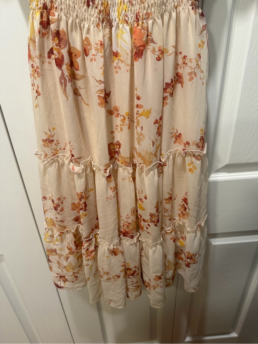 Kate and Lily -Smocked Cream Floral Maxi Dress with Puff Sleeves - Picture 3 of 7